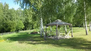 Cozy cabin with private lake access - Image 5