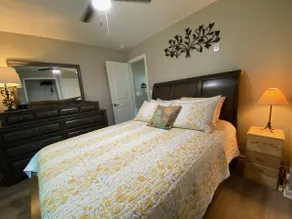 London House Getaway@Aly Farm–Firepit;Long-Stay OK - Image 4