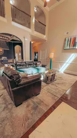 Luxury 5BR Home minutes to Downtown! - Image 3