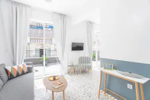 2BDR DESIGNER APT3 w/TERRACE&ROOF ACCESS ACROPOLIS - Image 2