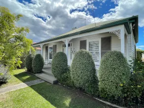 Gorgeous, Cosy Cottage... Inner city location ! - Image 3