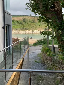 Waves at The Beach House - Image 3
