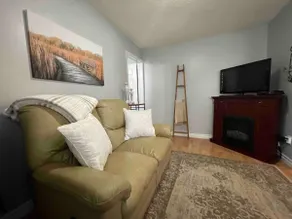 Quaint hideaway Apartment - Image 4