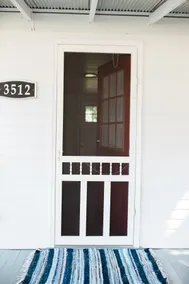 The Little House in Yoder - Image 3