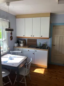 The yellow farmhouse! - Image 4