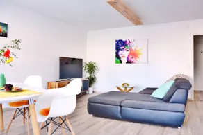 Beautiful, modern apartment by the lake, relax, let go & unwind - Image 2