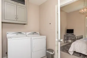 Beautiful Newer Condo in DT Bentonville! - Image 5