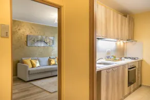 GOLDEN APARTMENT BANEASA - Image 2