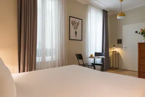 Cosy and Calm parisian studio - Image 5