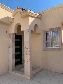 House 2 rec near shopping centers, bar, shops. - Image 3