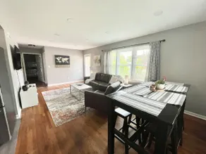NEWLY Remodeled home in Branson! - Image 3