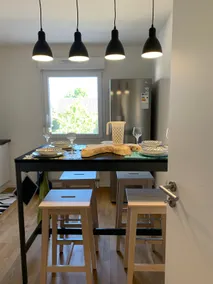 2 rooms 60 m ² • Enclosed garden - Image 2