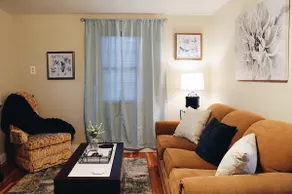 Oasis Garden Cottage -cozy, chic, near everything! - Image 5