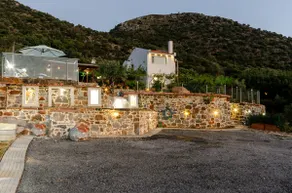 Traditional Cretan Style Villa - Image 3