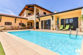 Erable~Villa with pool, air conditioning, and pool table for 18 people - Image 2