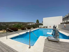 Luxury house with views to Gibraltar & Sotogrande - Image 2