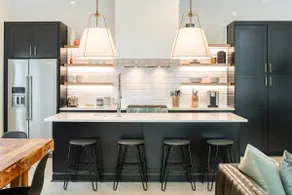 One Of A Kind Luxe Logan Square Home 8BR/5.5BA/PK! - Image 2