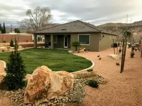 Zion Gateway Retreat•Sleeps 9•Private Yard - Image 2