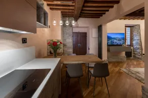 B&B Luxury Apartment Suite Gubbio 2 camere e divano letto - Image 2