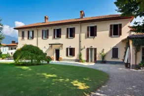 Historic villa in the heart of Brianza - Image 4