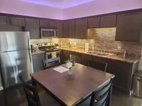 9th St. Beals Loft, Downtown Columbia - Image 3