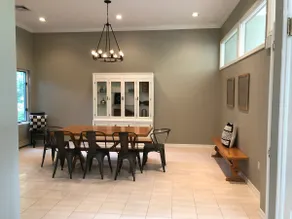 Rancher exceptionnel avec 4 chambres et 3 salles de bains avec accès au lac - Image 4