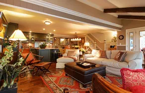 Lake Front Home with Private Dock (sleeps 8) - Image 4