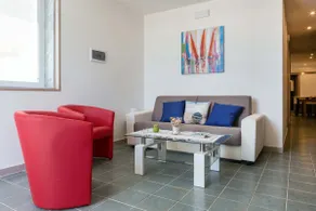 Beach Home - Image 2
