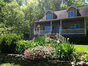 Earth Room Suite | Quiet Blue Ridge Retreat - Image 2