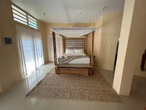 Bago Beach Escape - Oceanfront - Image 4