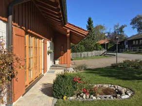 Cozy vacation home with sauna & conservatory - Image 3