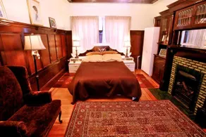 Absolutely Private, Wi Fi, Laundry, Public Parking - Image 3