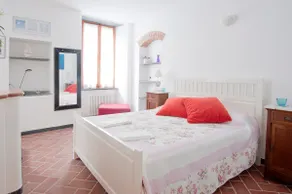 Vernazza apartment in the town center - Image 5