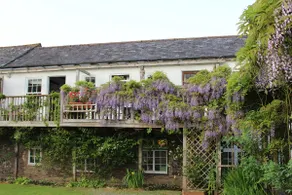 Spring Garden Devon escape + shared indoor pool - Image 2