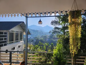 Aida Villa Luxury AC 3BHK Munnar/Misty Valley View - Image 2
