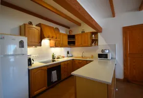 Comfortable one bed-apartment with A/C and viewss - Image 2