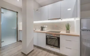 Cosy apartment in the heart of the city centre - Image 2