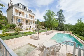 Smukt hus i Périgord Noir-regionen, opvarmet swimmingpool, ideelt til flere par - Image 2
