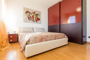 Elegant apartment and free car parking - Quite area - Image 4