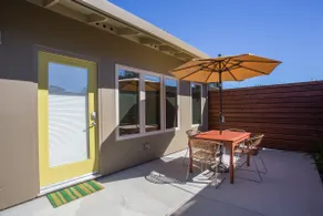 Sunny Cottage + Hot Tub near UCSC - Image 5