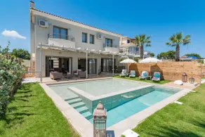 Gaia SeaFront Villa, with 2 x Pools & Beach Access - Image 3