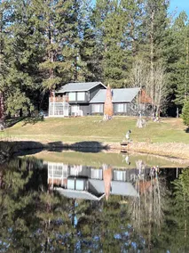 Romantic Riverfront Scandinavian Cabin. VIEWS & AC - Image 4