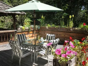 EASY DAYS Hot Tub Woodstove Big Deck Guerneville - Image 5