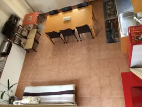 Designer's house - Image 3