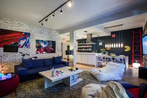 Super Heroes Apartment - Image 5