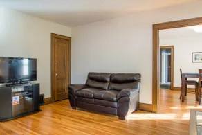 Three Bedroom Entire Apartment Great for Families. - Image 4