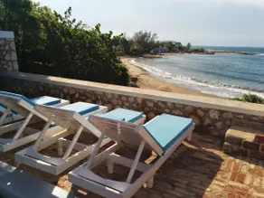 Lyric Villa fully staffed Ocean front w/pool - Image 3