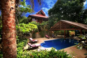 Serenity Lodge, Sea Views, 7 Bedrooms, Srithanu - Image 2