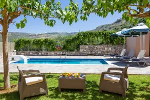 Family Villa with Private Pool and Ping Pong table - Image 3