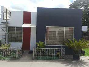 House in a complex - Image 2